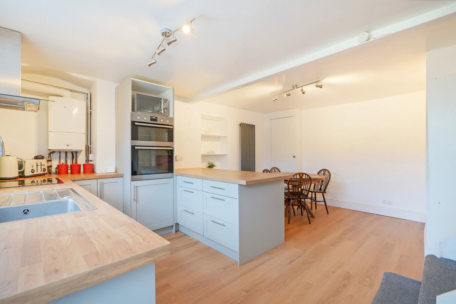 Terraced House for sale in Sheffield, Bell Hagg Road, Sheffield, S6 5BS