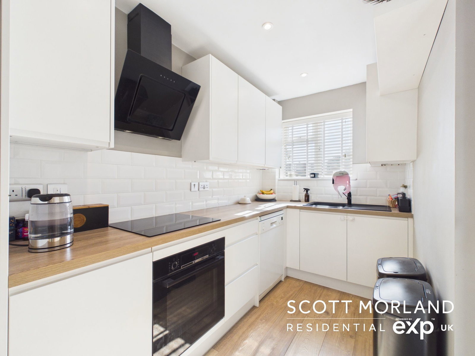 Semi Detached House for sale in Basingstoke, South Ham Road, Basingstoke, RG22 6AB