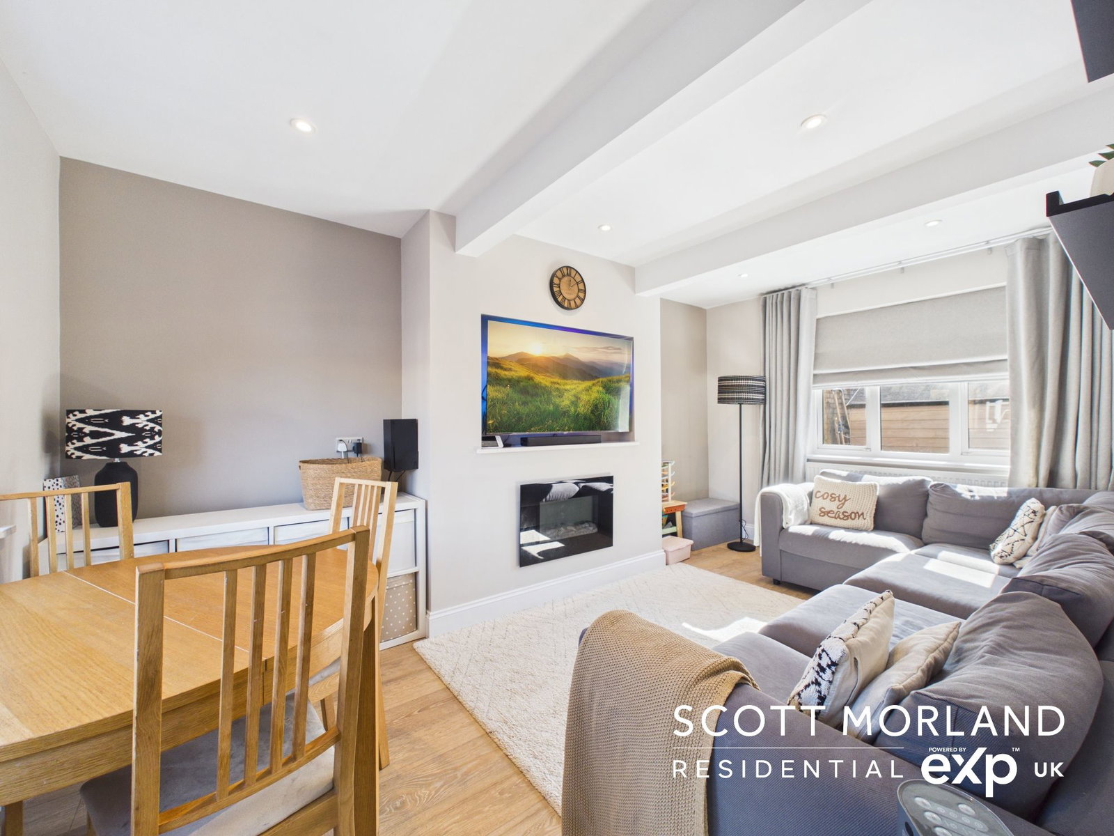 Semi Detached House for sale in Basingstoke, South Ham Road, Basingstoke, RG22 6AB