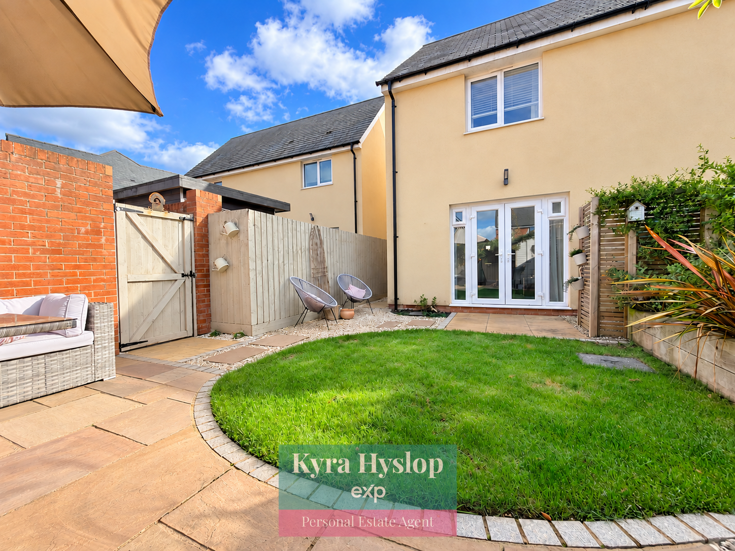 Semi Detached House for sale in Exeter, Rush Meadow, Exeter, EX5 7HA