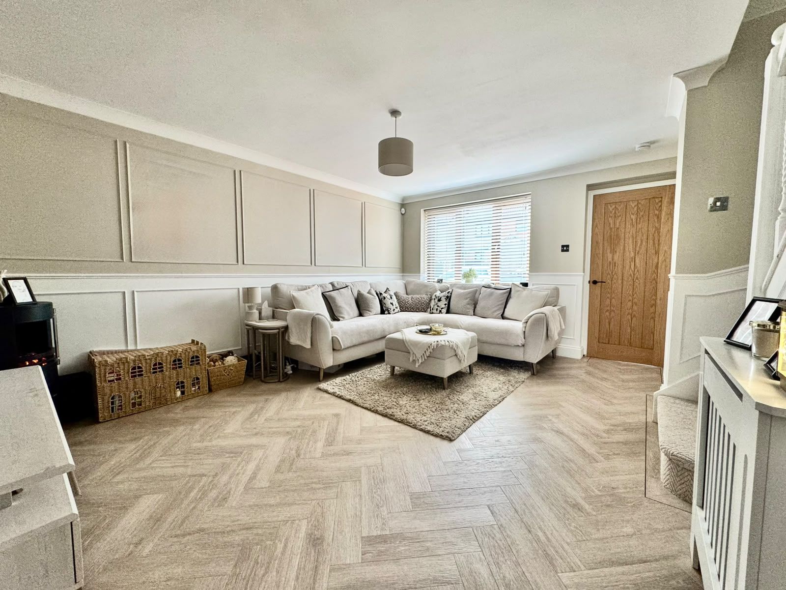 Semi Detached House for sale in Sheerness, Appleford Drive, Minster On Sea, Sheerness, ME12 2SR