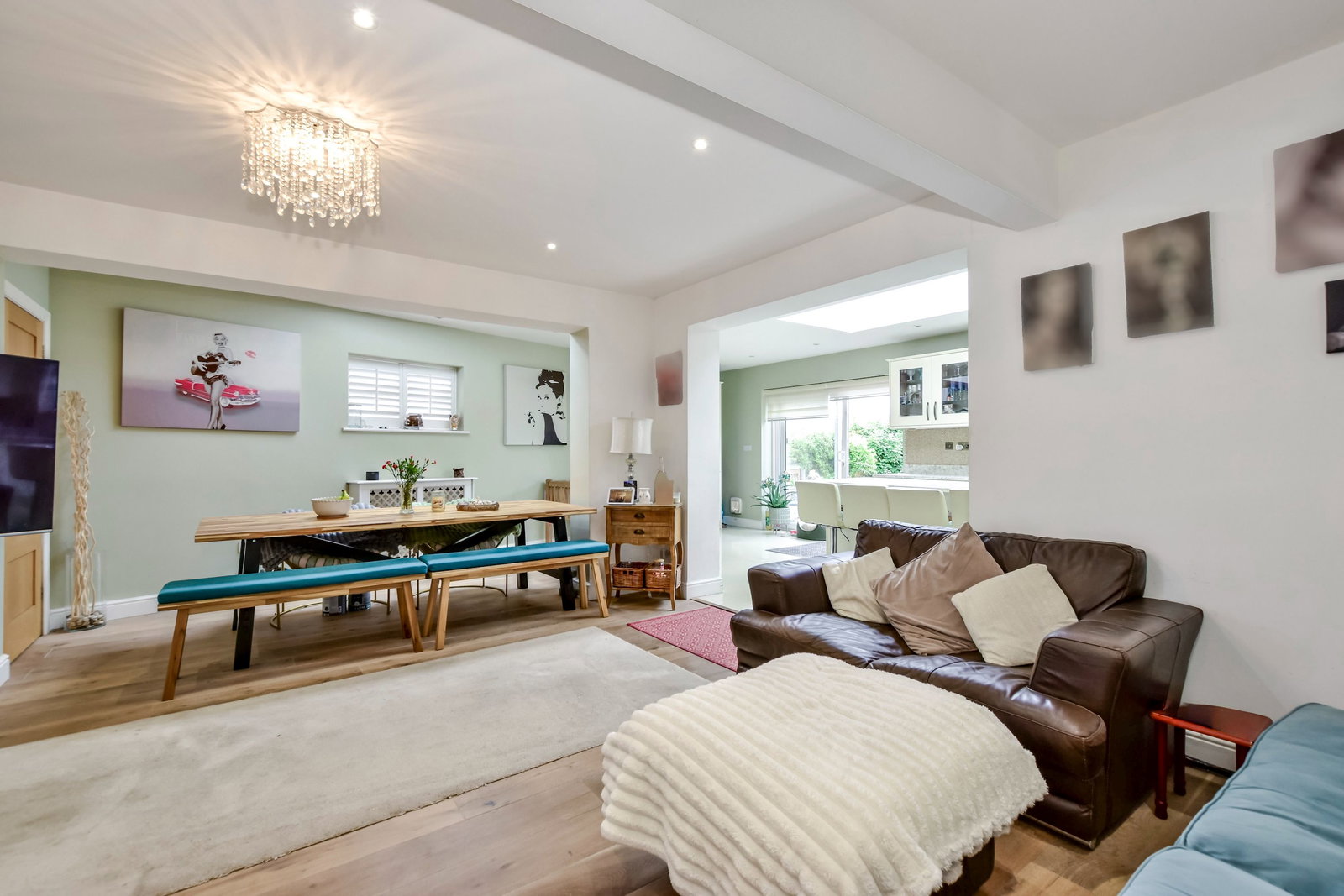 End Of Terrace House for sale in Ruislip, Appledore Avenue, Ruislip, Greater London, HA4 0UT
