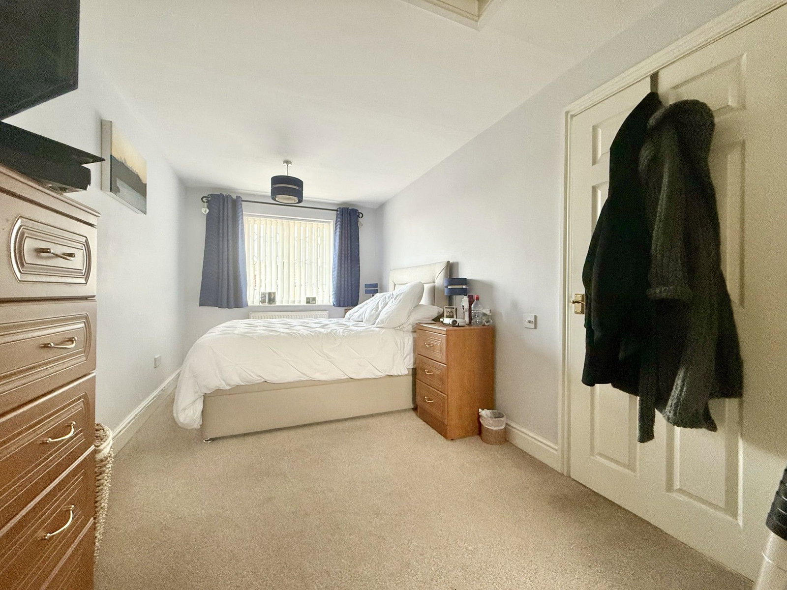 Detached House for sale in Gloucester, Palmer Avenue, Abbeymead, GL4, 1075 m²