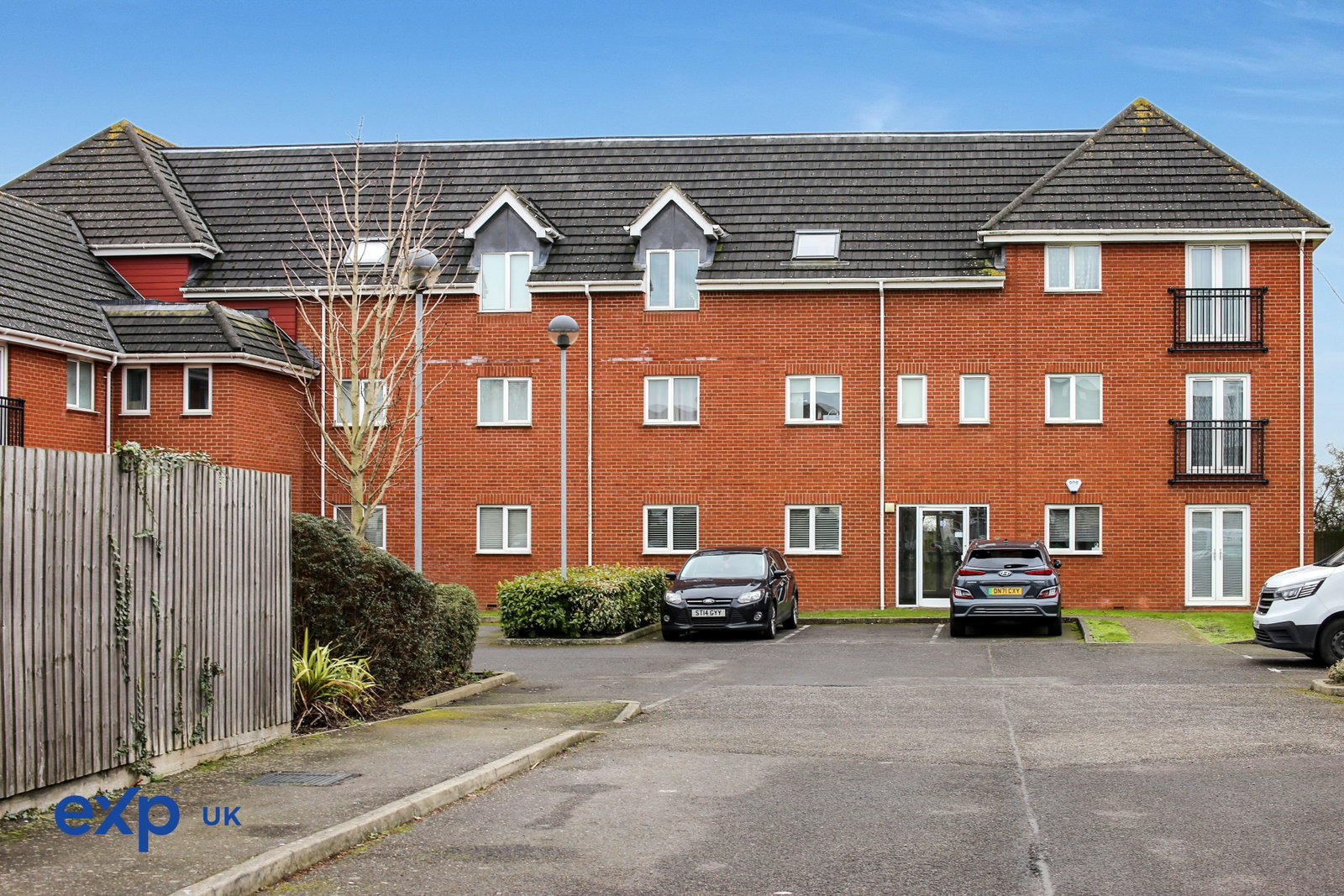 Flat for sale in Romford, Calgary Court, Marlborough Road, Romford, RM7
