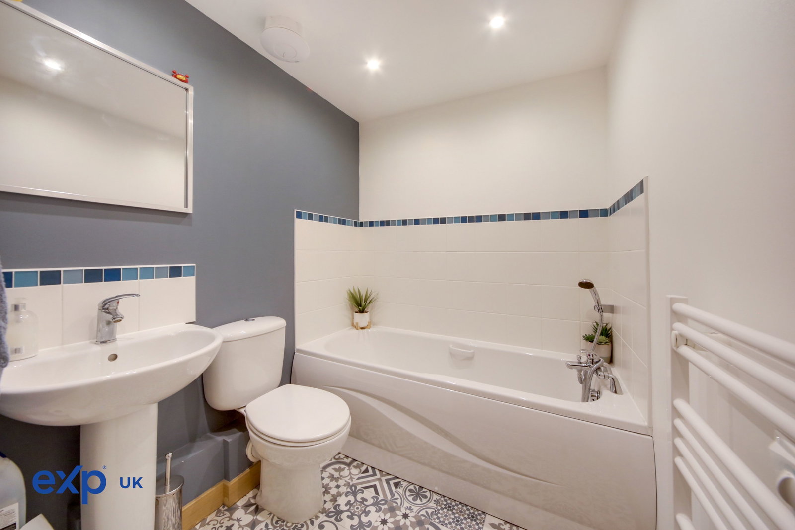 Flat for sale in Romford, Calgary Court, Marlborough Road, Romford, RM7
