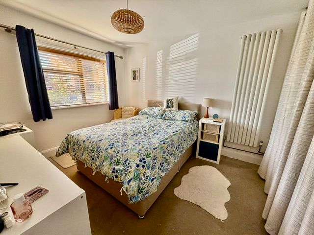 Bungalow for sale in Hinckley, Walney Close, Hinckley, LE10 0TJ