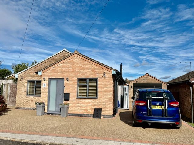 Bungalow for sale in Hinckley, Walney Close, Hinckley, LE10 0TJ