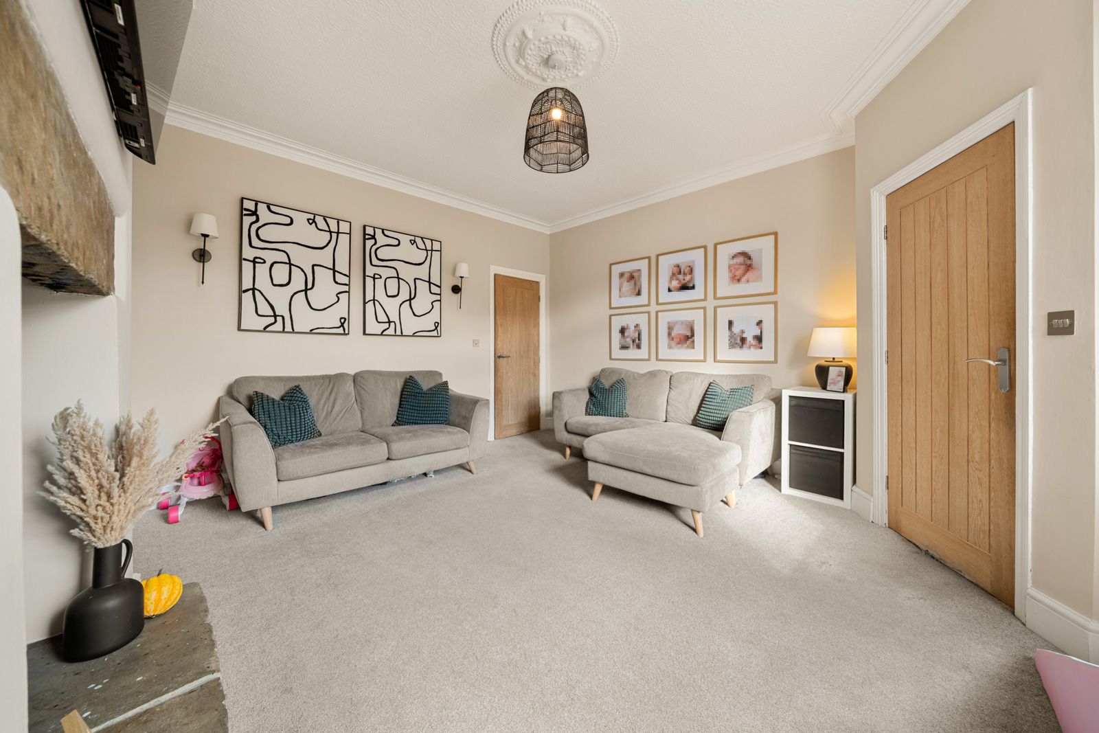 Semi Detached House for sale in Bradford, Ford Hill, Queensbury