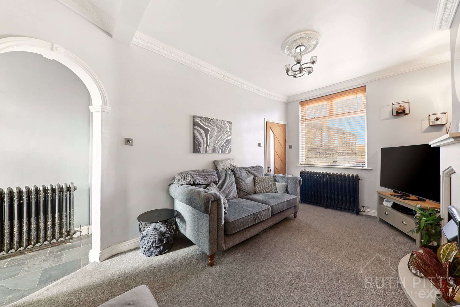 End Of Terrace House for sale in Pontefract, Bell Lane, Ackworth, WF7