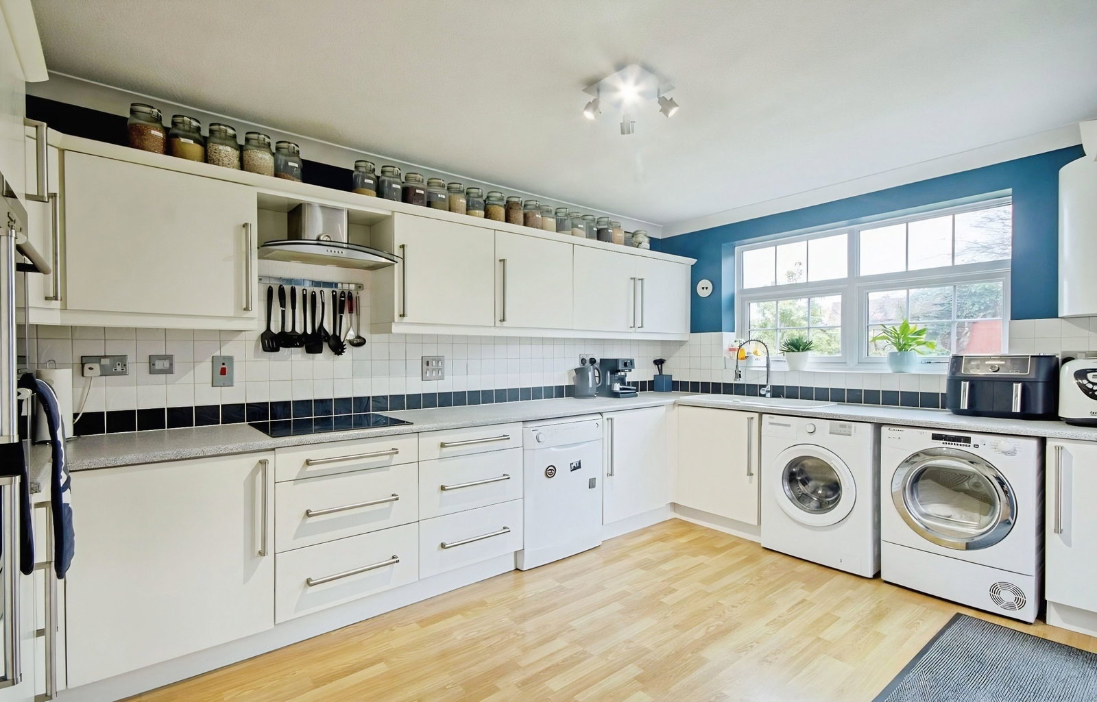 Detached House for sale in Ilkeston, Audley Close, Ilkeston, DE7 9JH