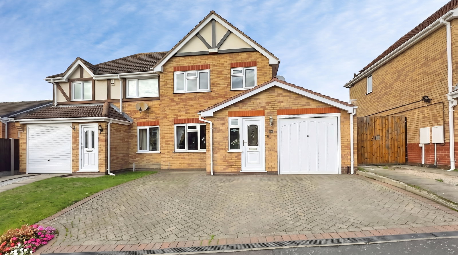 Semi Detached House for sale in Ilkeston, Honingham Road, Ilkeston, DE7 9JZ
