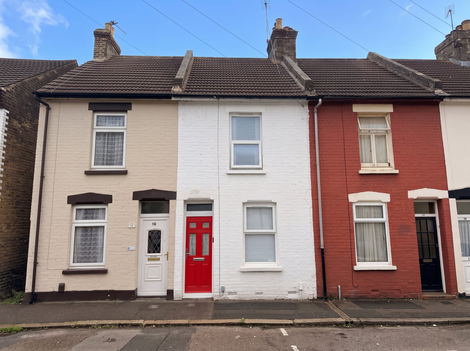 Terraced House for sale in Rochester, Hone Street, Rochester, ME2 3AF