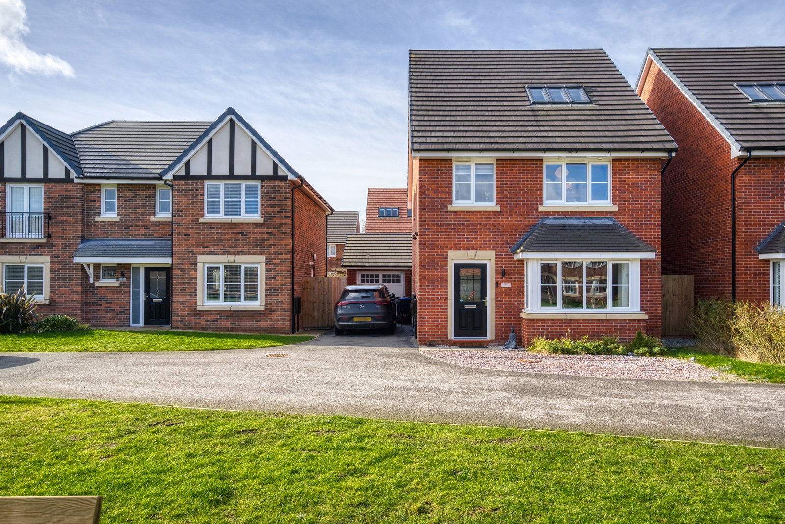 Detached House for sale in Hooton, Quarry Close, Hooton, Cheshire, CH66 7PE