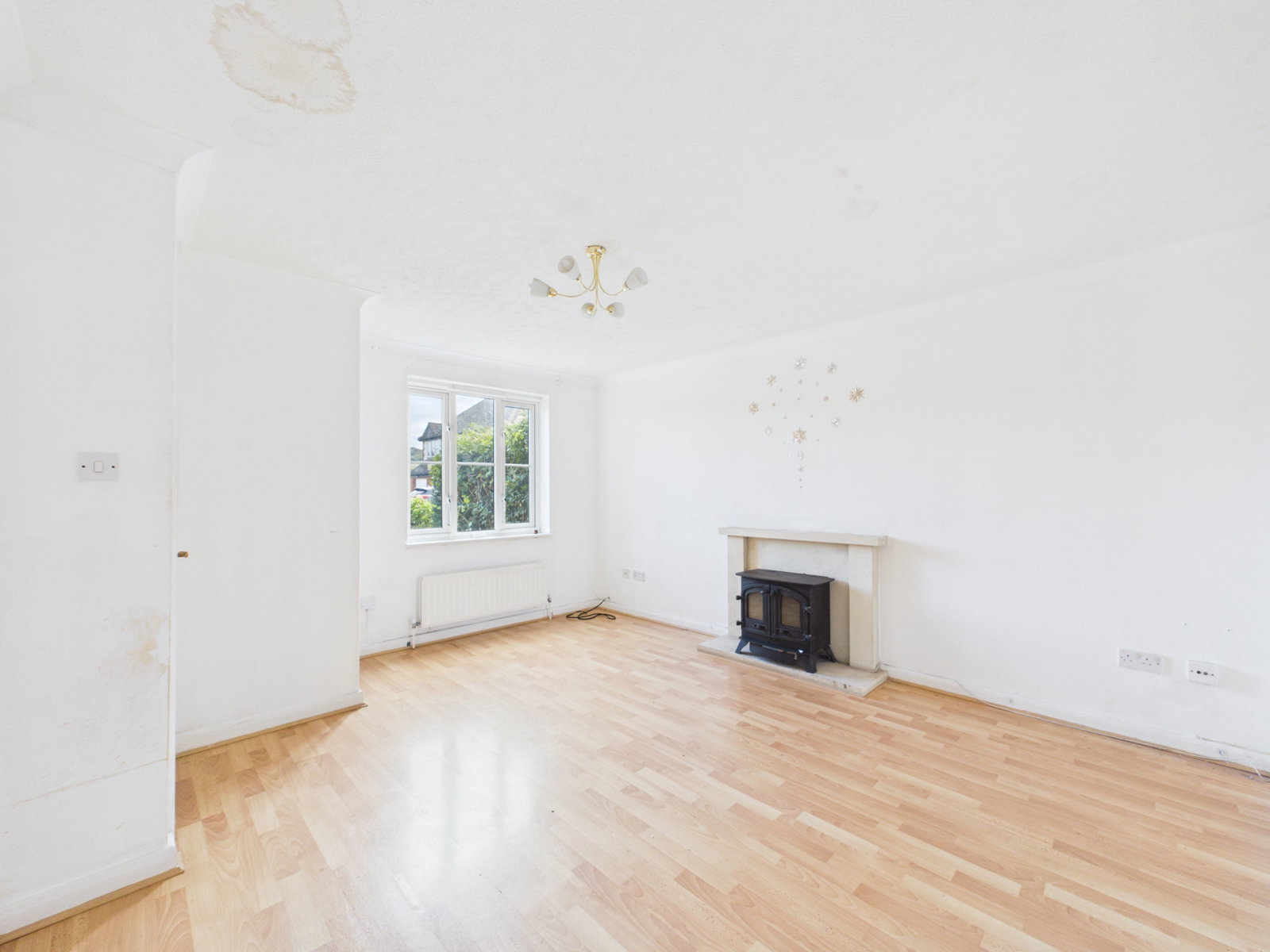 Detached House for sale in Rochester, Howlsmere Close, Halling, Rochester, ME2