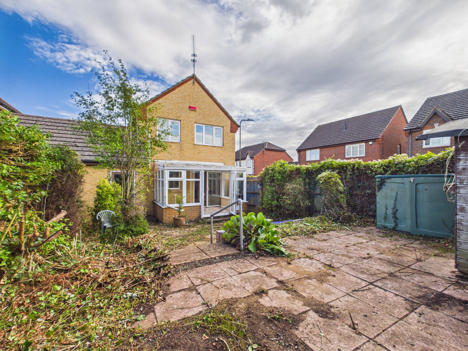 Detached House for sale in Rochester, Howlsmere Close, Halling, Rochester, ME2