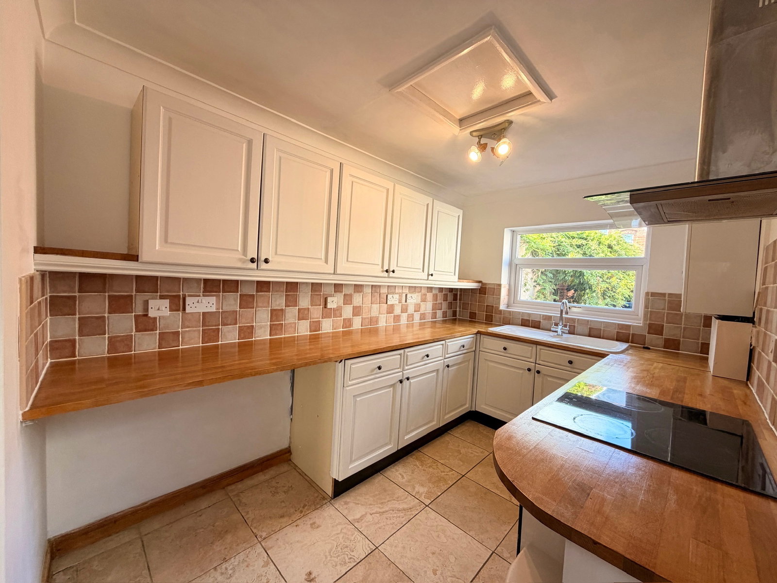 Terraced House for sale in Loughborough, Moorfield Place, Shepshed, Loughborough, LE12 9AW