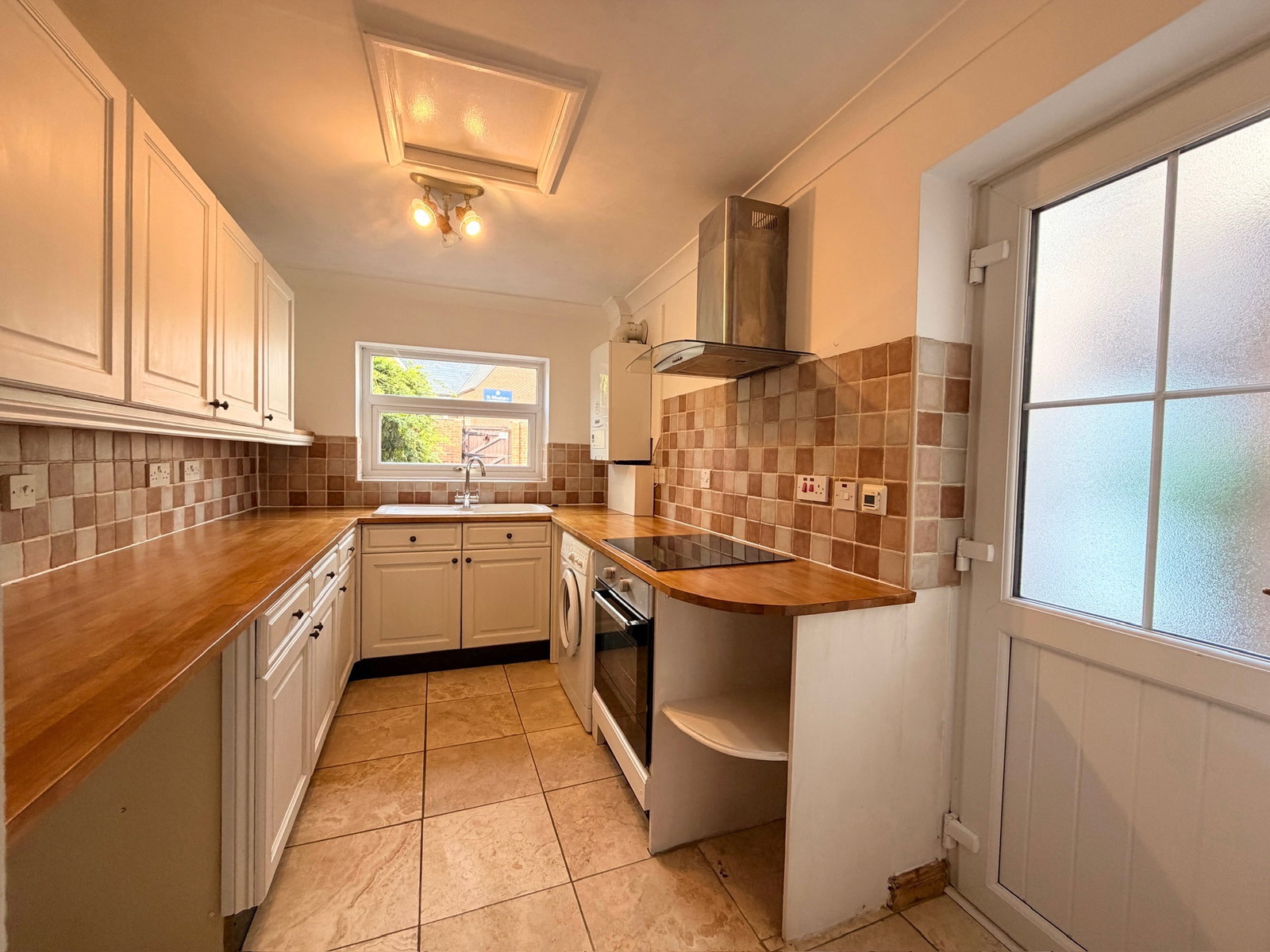 Terraced House for sale in Loughborough, Moorfield Place, Shepshed, Loughborough, LE12 9AW