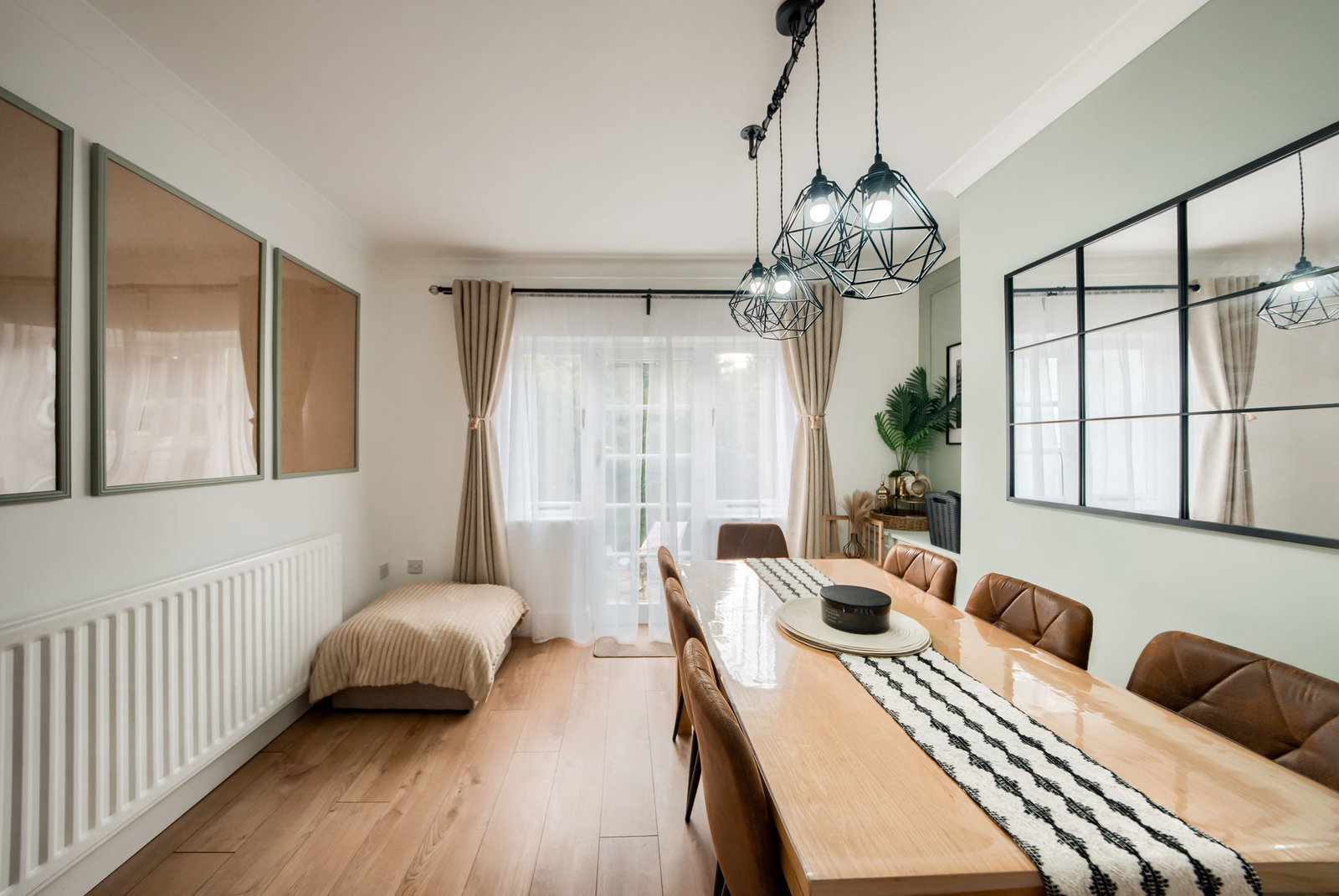 Detached House for sale in Birmingham, Doveridge Road, Hall Green, Birmingham, B28 0LU, 1302 m²