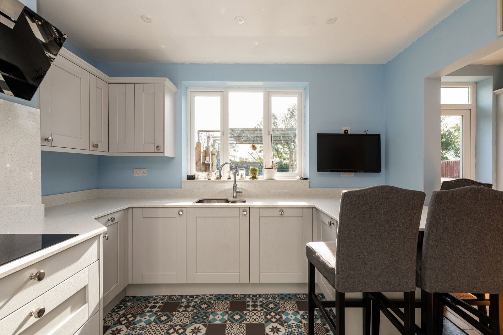 Semi Detached House for sale in Sheerness, Park Road, Sheerness, ME12 1UY