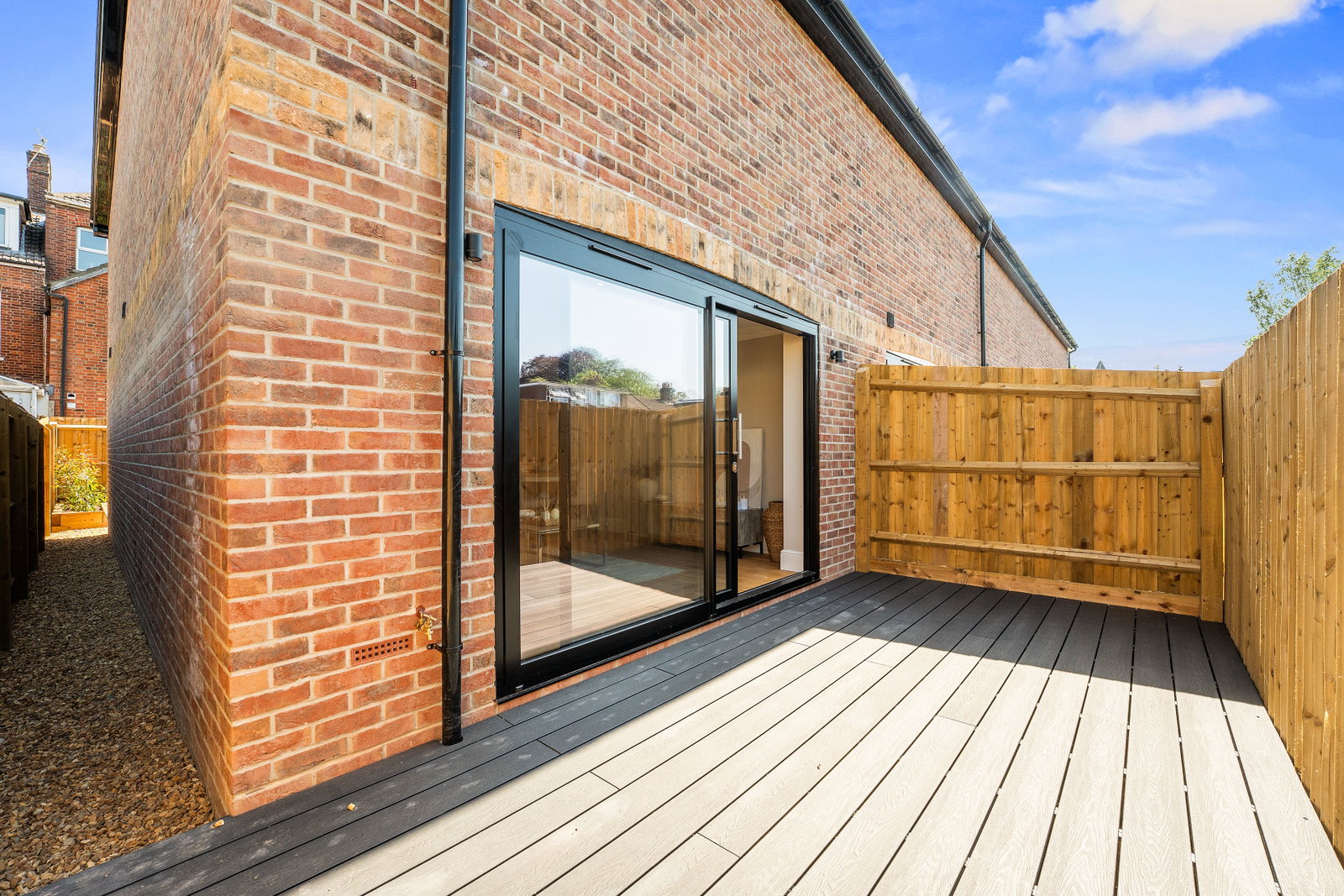 Terraced House for sale in Salisbury, Aces Walk, Salisbury, SP1