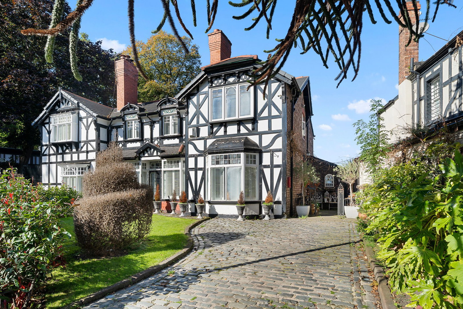 Semi Detached House for sale in Liverpool, Gateacre Brow, Gateacre, L25, 1371 m²