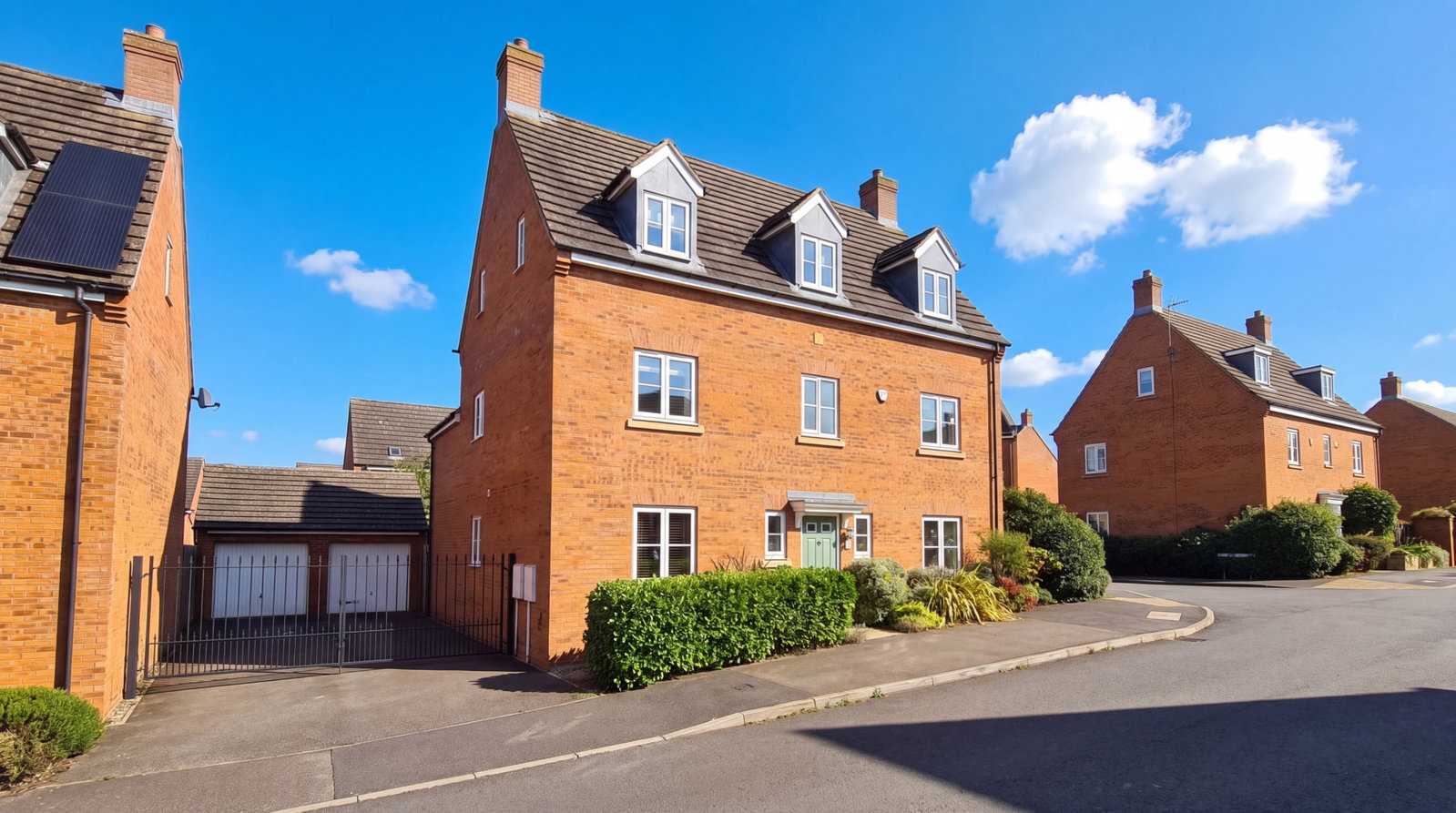 Detached House for sale in Grantham, Tissington Road in Grantham, 2272 m²