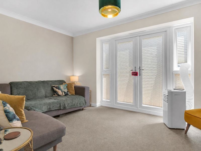 Semi Detached House for sale in Ibstock, Satchwell Place, Ibstock, LE67 6QN