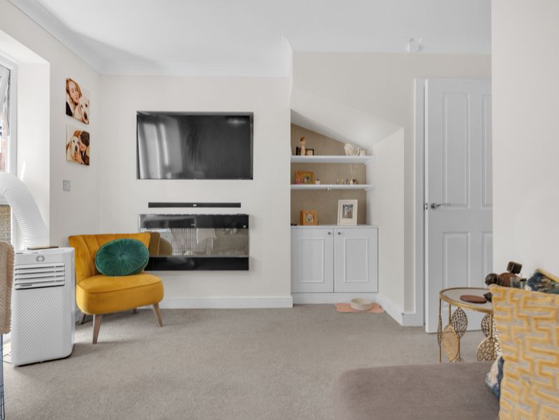 Semi Detached House for sale in Ibstock, Satchwell Place, Ibstock, LE67 6QN