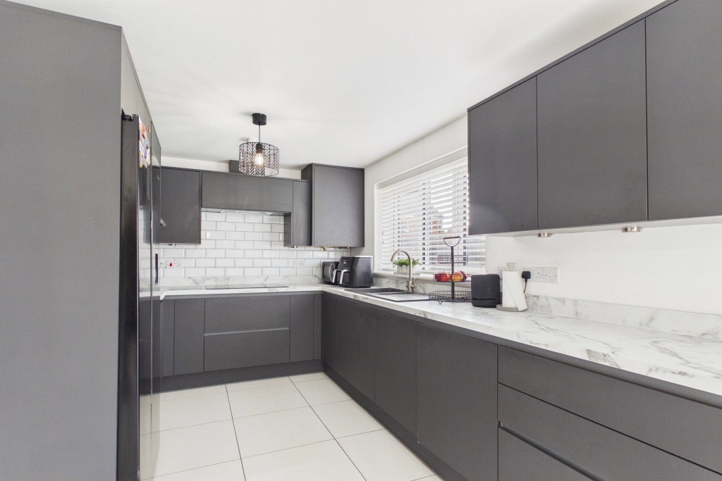 Detached House for sale in Lincoln, 3 Ferrous Way, North Hykeham, Lincoln, LN6 9ZN, 1175 m²