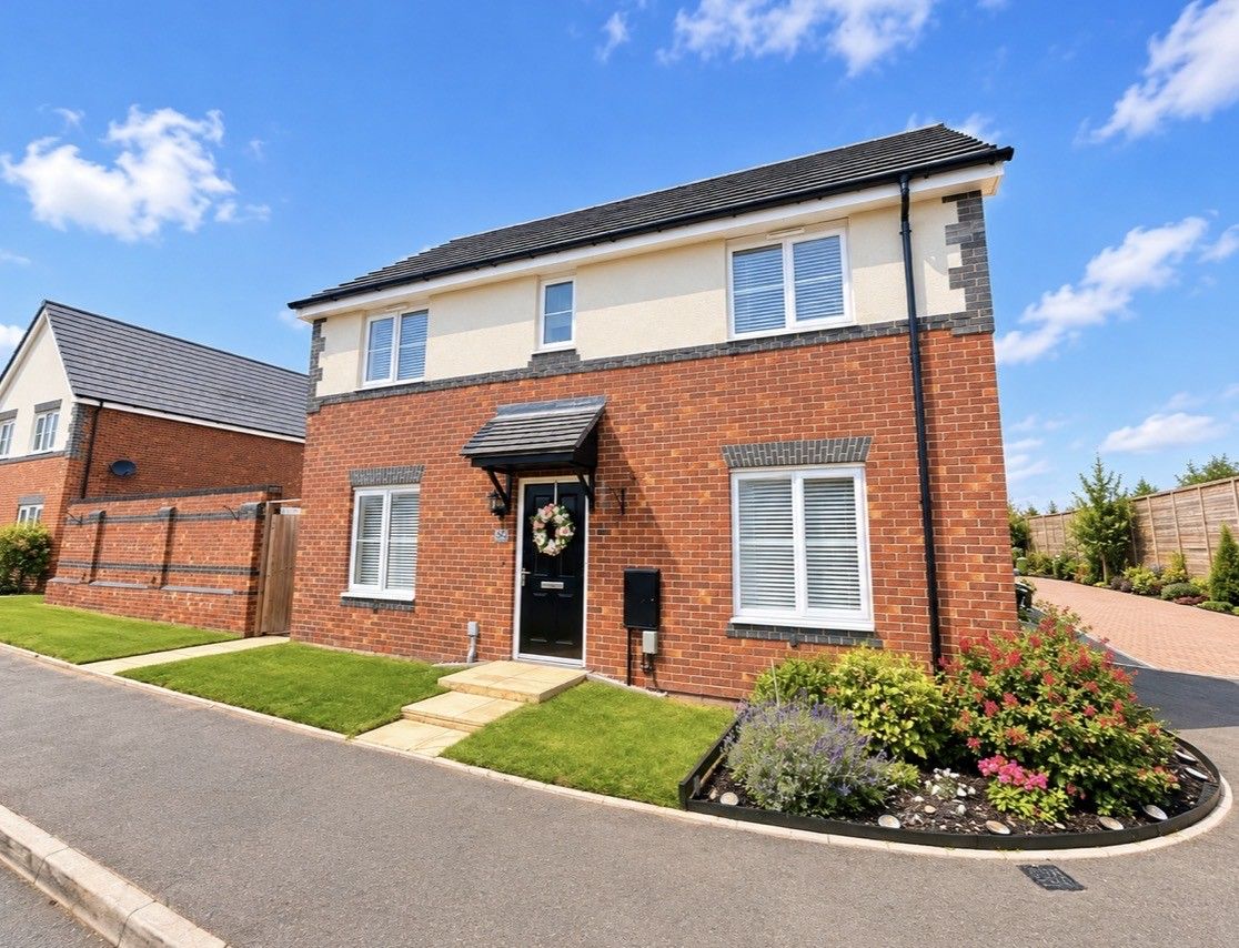 Detached House for sale in Stourport-on-Severn, Cortland Way, Stourport-on-Severn, DY13 8NZ