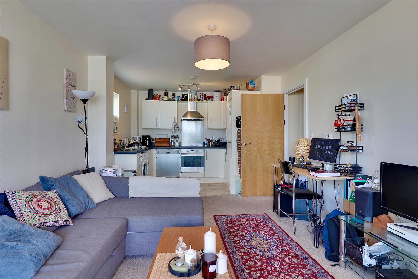 Flat for sale in Cardiff, Overstone Court, Cardiff, CF10 5NU