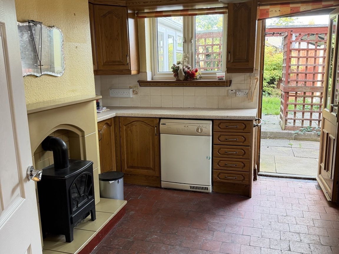 Semi Detached House for sale in Wednesbury, Lime Road, Wednesbury, WS10 9NG