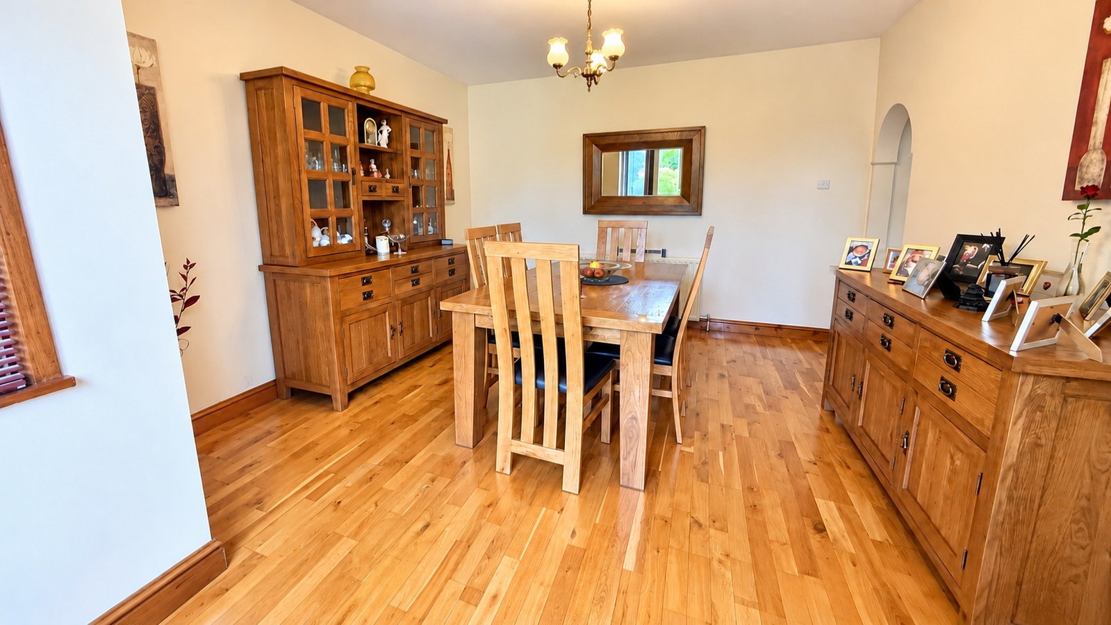Detached House for sale in Sheerness, Minster Road, Minster On Sea, Sheerness, ME12 3JF, 1200 m²