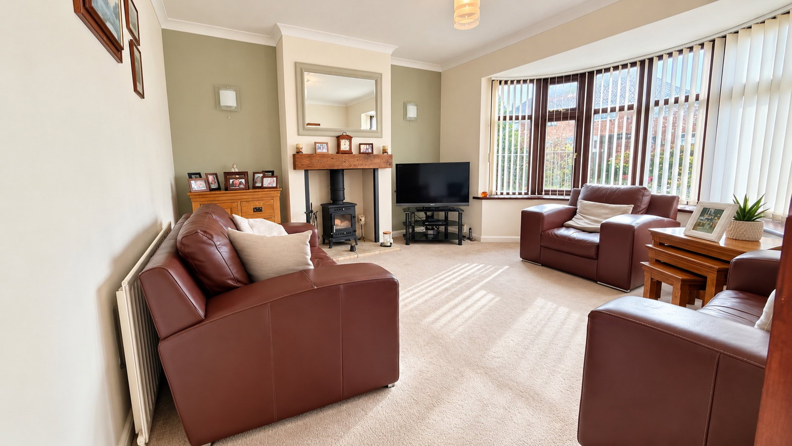 Detached House for sale in Sheerness, Minster Road, Minster On Sea, Sheerness, ME12 3JF, 1200 m²