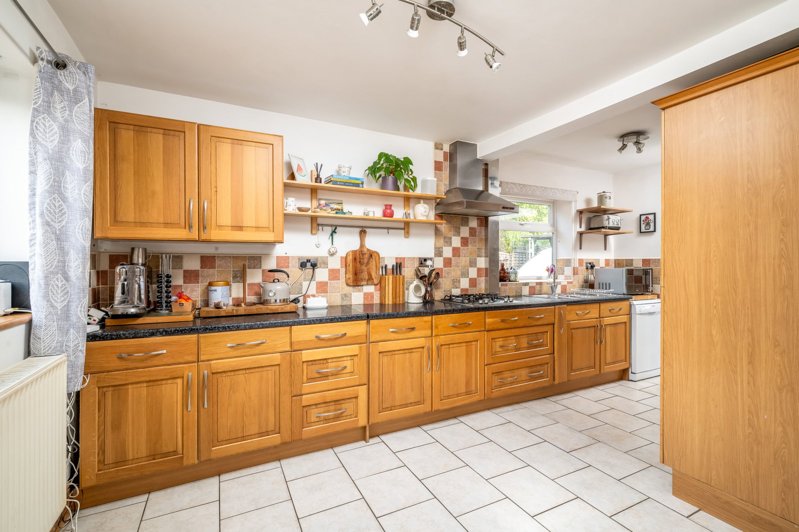 Semi Detached House for sale in Arlesey, High Street, Arlesey, SG15 6SN
