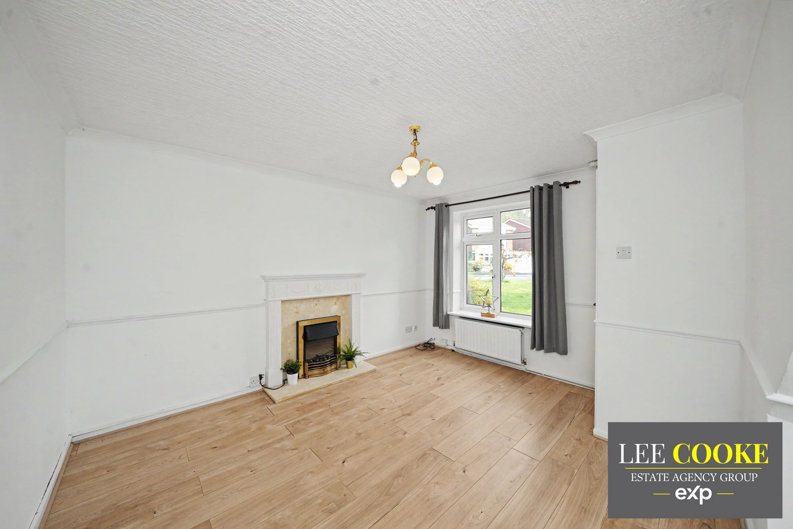 Semi Detached House for sale in Wolverhampton, Levington Close, Perton, Wolverhampton, WV6 7NP