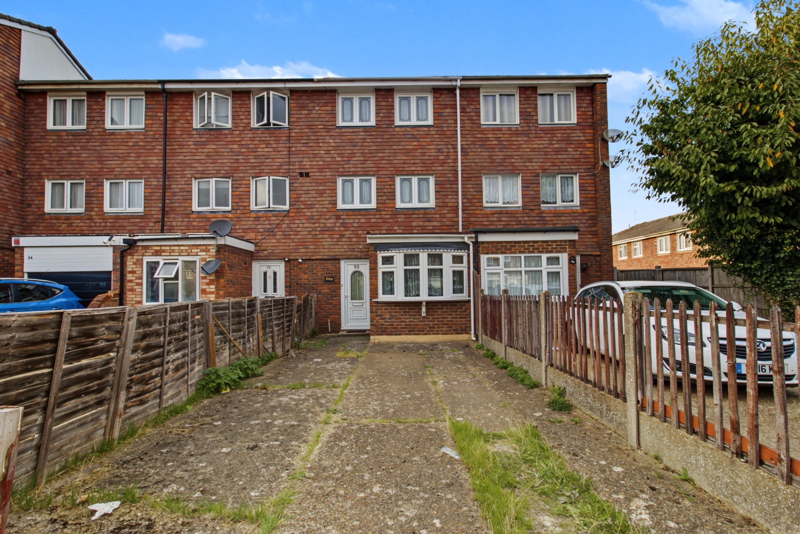 Town House for sale in Romford, Sevenoaks Close, Romford, RM3 7EF, 1130 m²