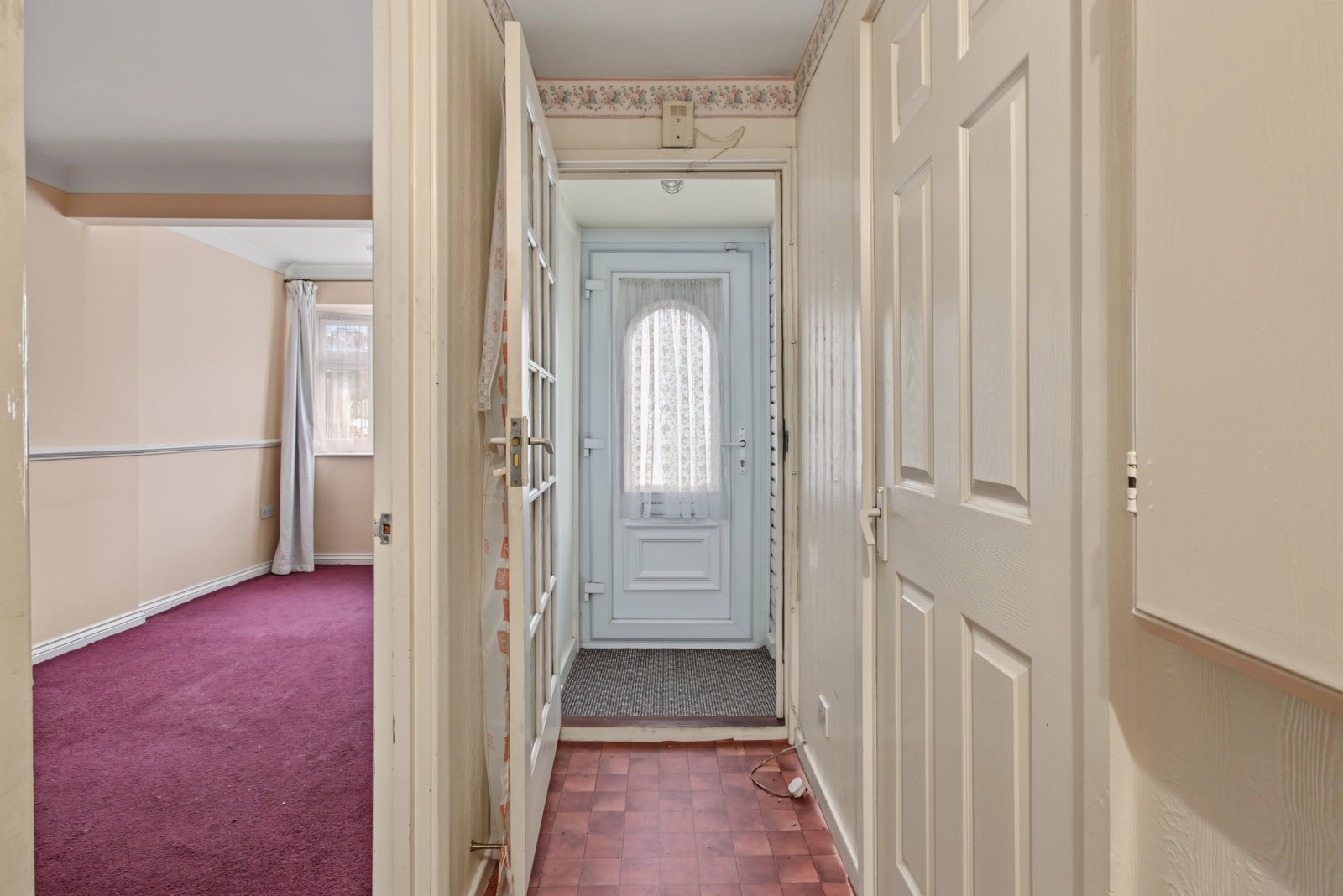 Town House for sale in Romford, Sevenoaks Close, Romford, RM3 7EF, 1130 m²