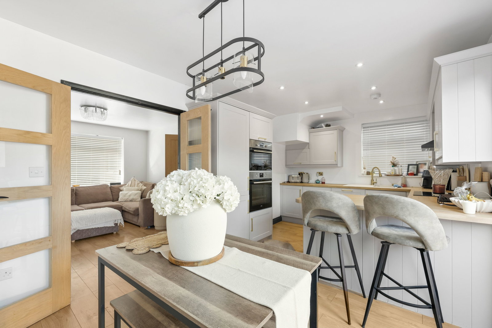 Semi Detached House for sale in Colchester, Broomfield Crescent, Wivenhoe, Colchester, CO7 9PZ, 876 m²