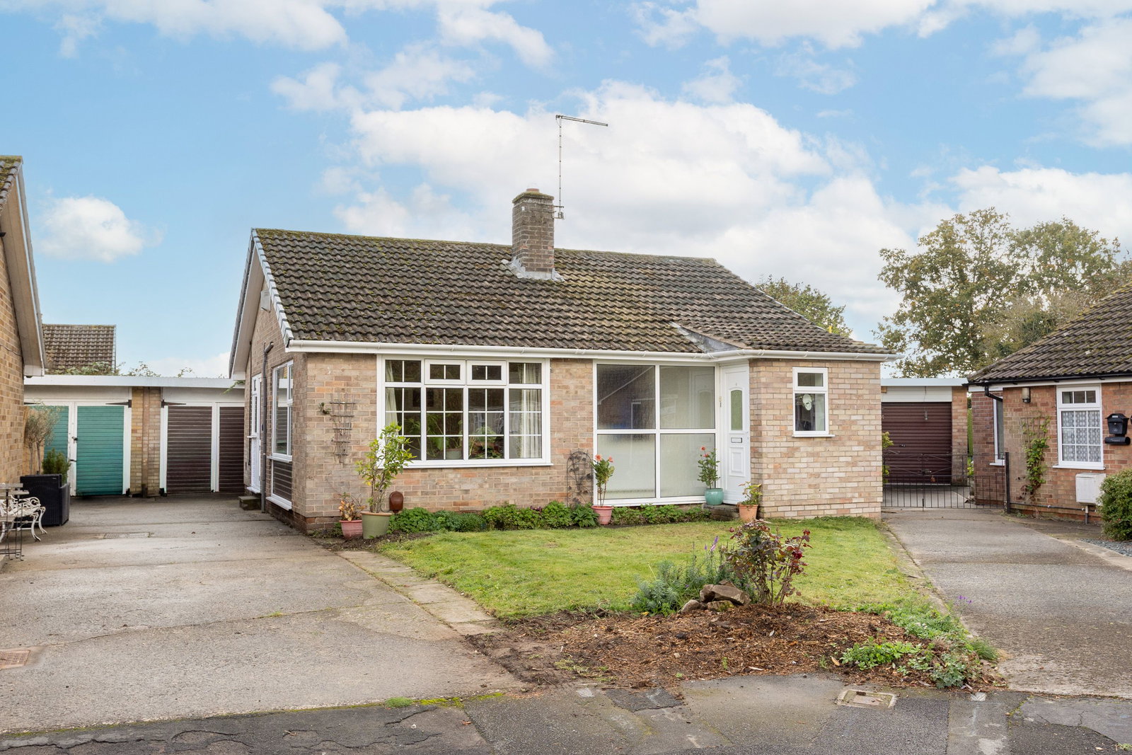 Bungalow for sale in York, Wolsey Drive, Bishopthorpe, York, YO23 2RP