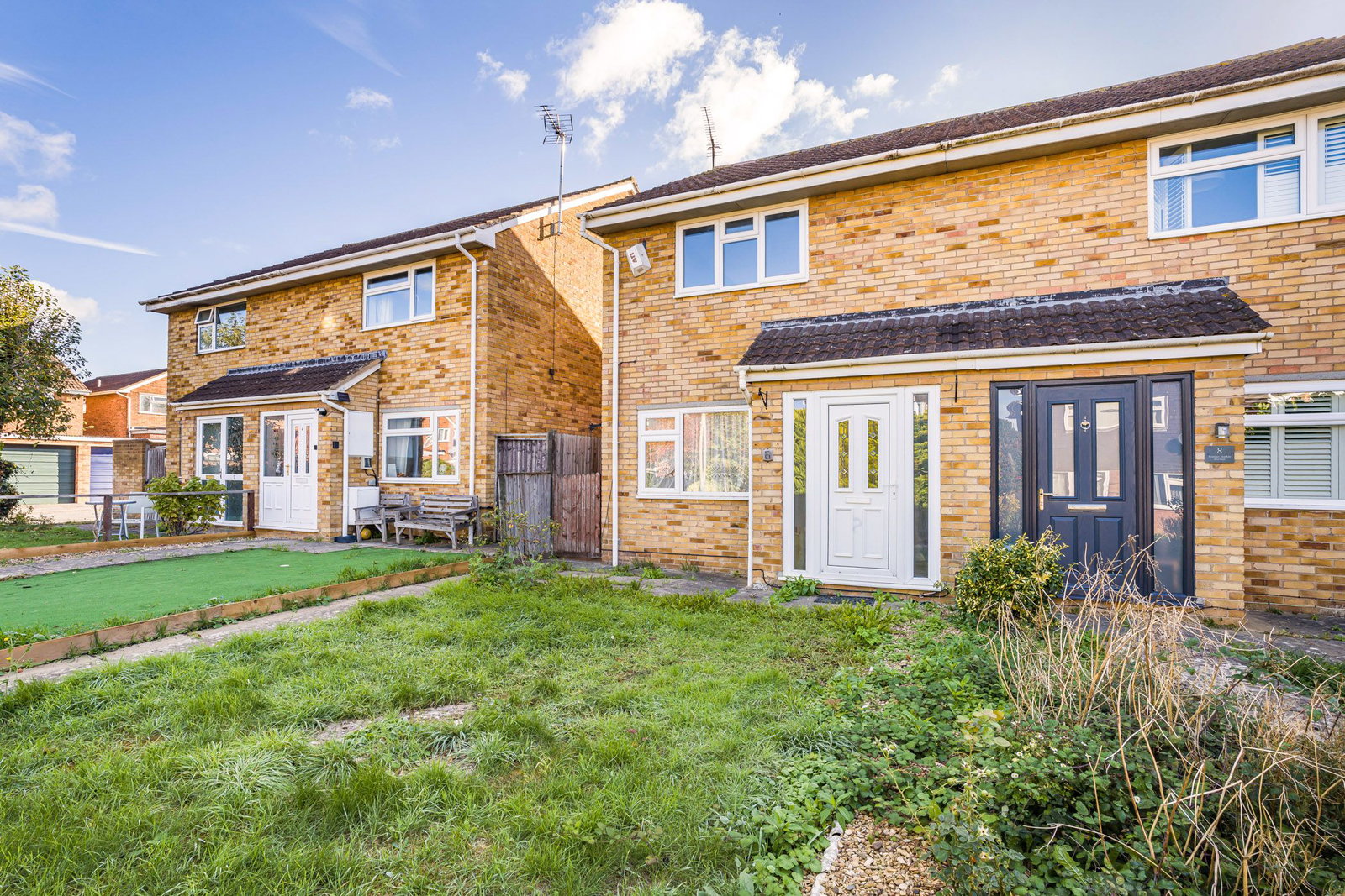 Semi Detached House for sale in Cheltenham, Roman Hackle Avenue, Wymans Brook, Cheltenham, GL50
