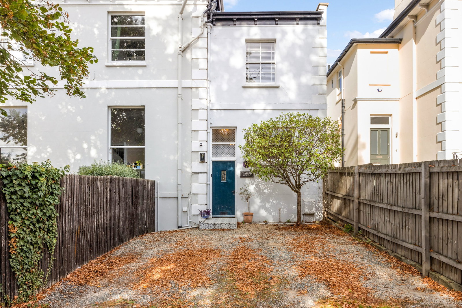 Town House for sale in Cheltenham, Battledown Approach, Cheltenham, GL52 6QZ