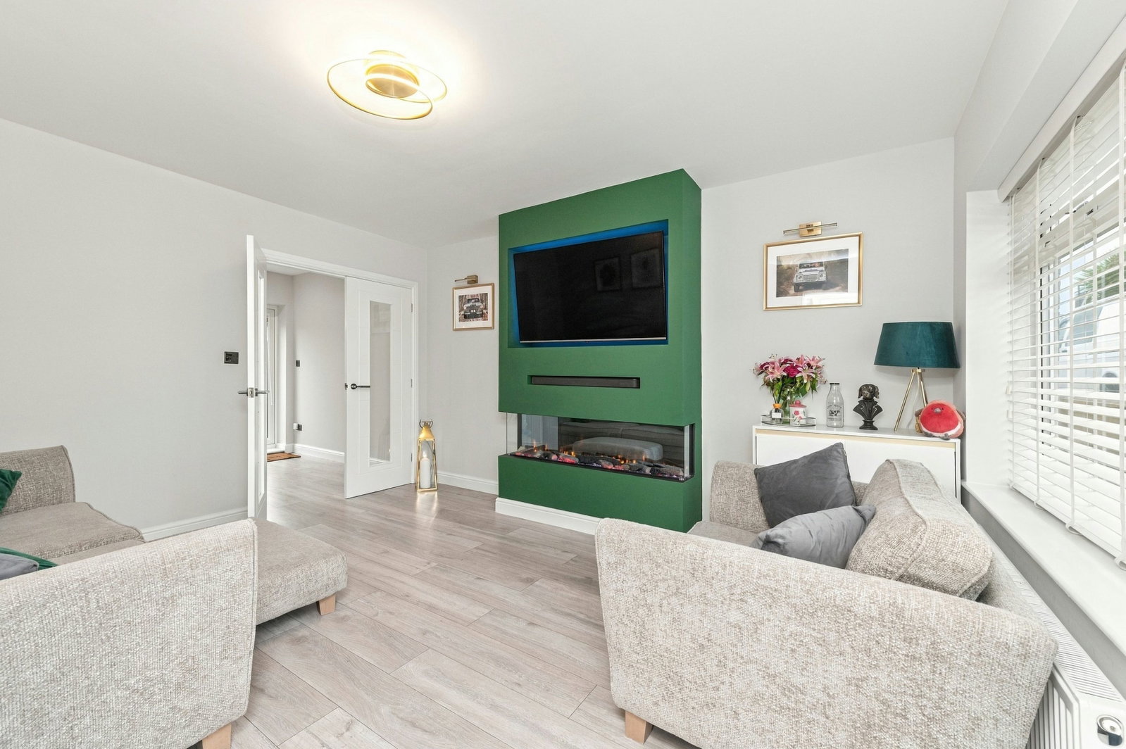 Semi Detached House for sale in Leeds, Kingswear View, Leeds, LS15 8ND, 874 m²