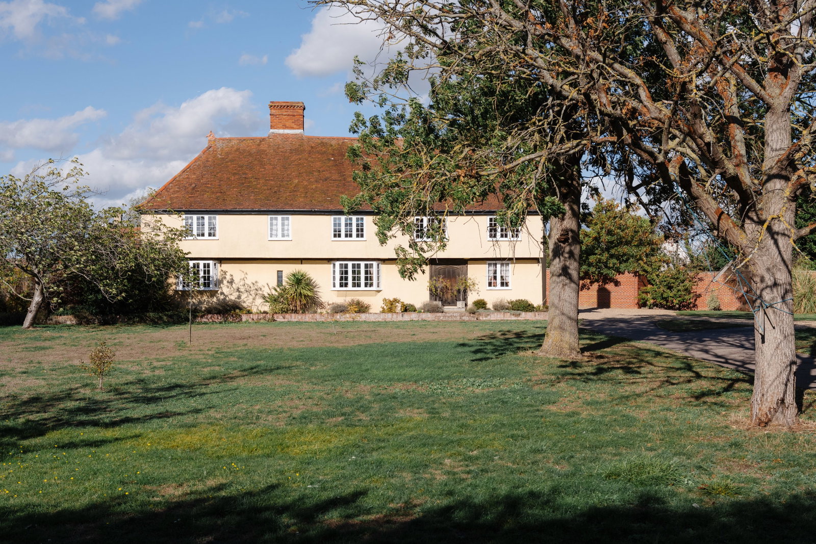 Detached House for sale in Clacton-on-sea, Cann Hall, Constable Avenue, Clacton-on-sea, CO16 8DA, 7368 m²