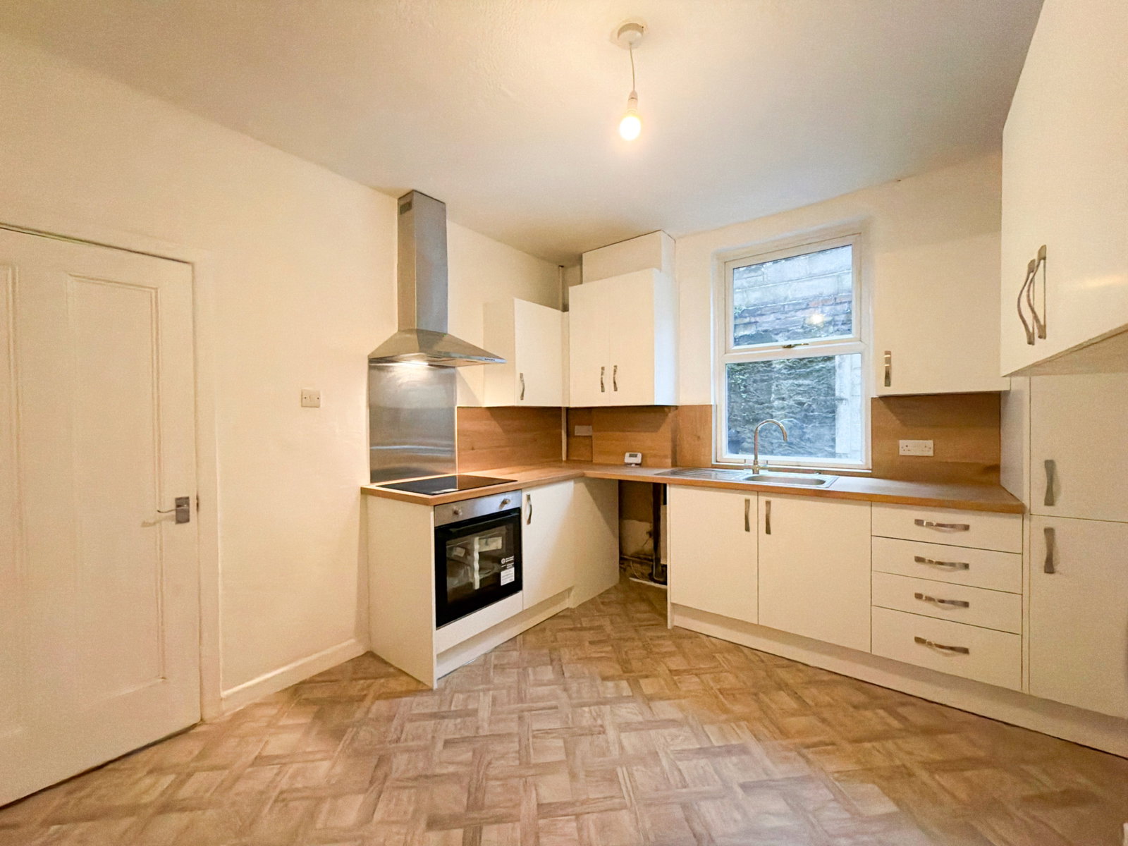 Terraced House for sale in Whitehaven, Meadow View, Whitehaven, CA28 9HN