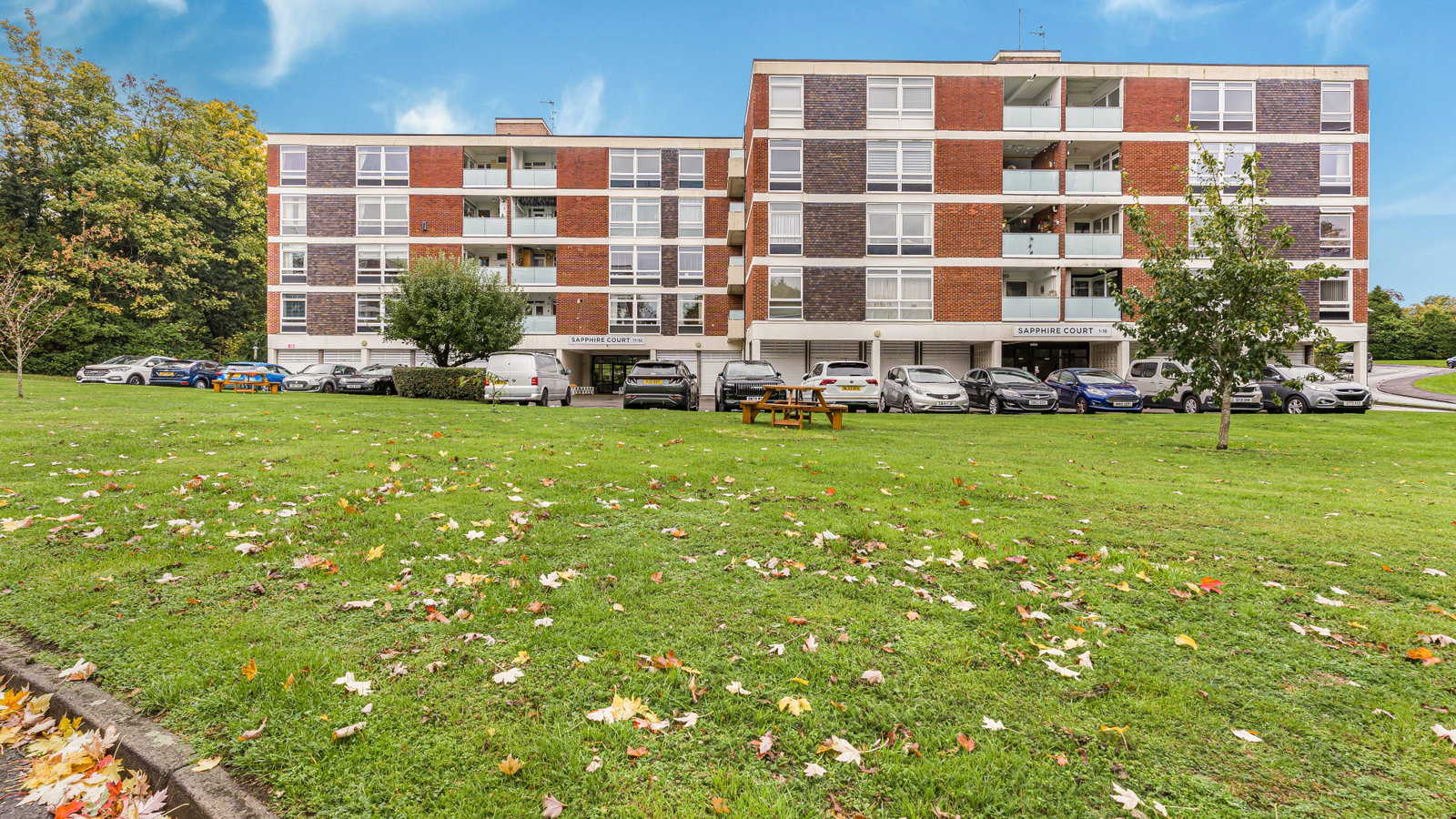 Apartment for sale in Solihull, Sapphire Court, Chelmscote Road