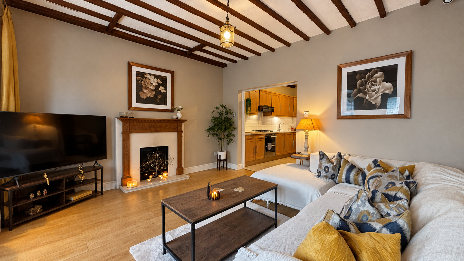 Semi Detached House for sale in Redhill, Flint Cottage, High Street, Merstham, Redhill, Surrey, RH1, 804 m²