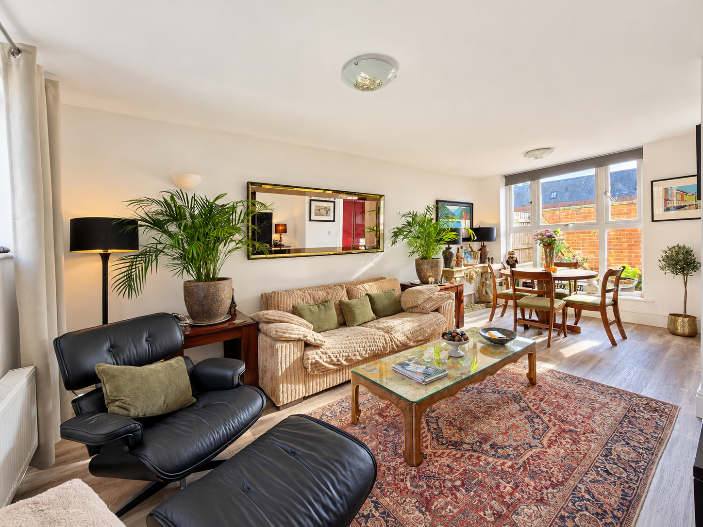 Semi Detached House for sale in Exeter, Mount Dinham Court, Exeter, EX4 4FN, 1044 m²