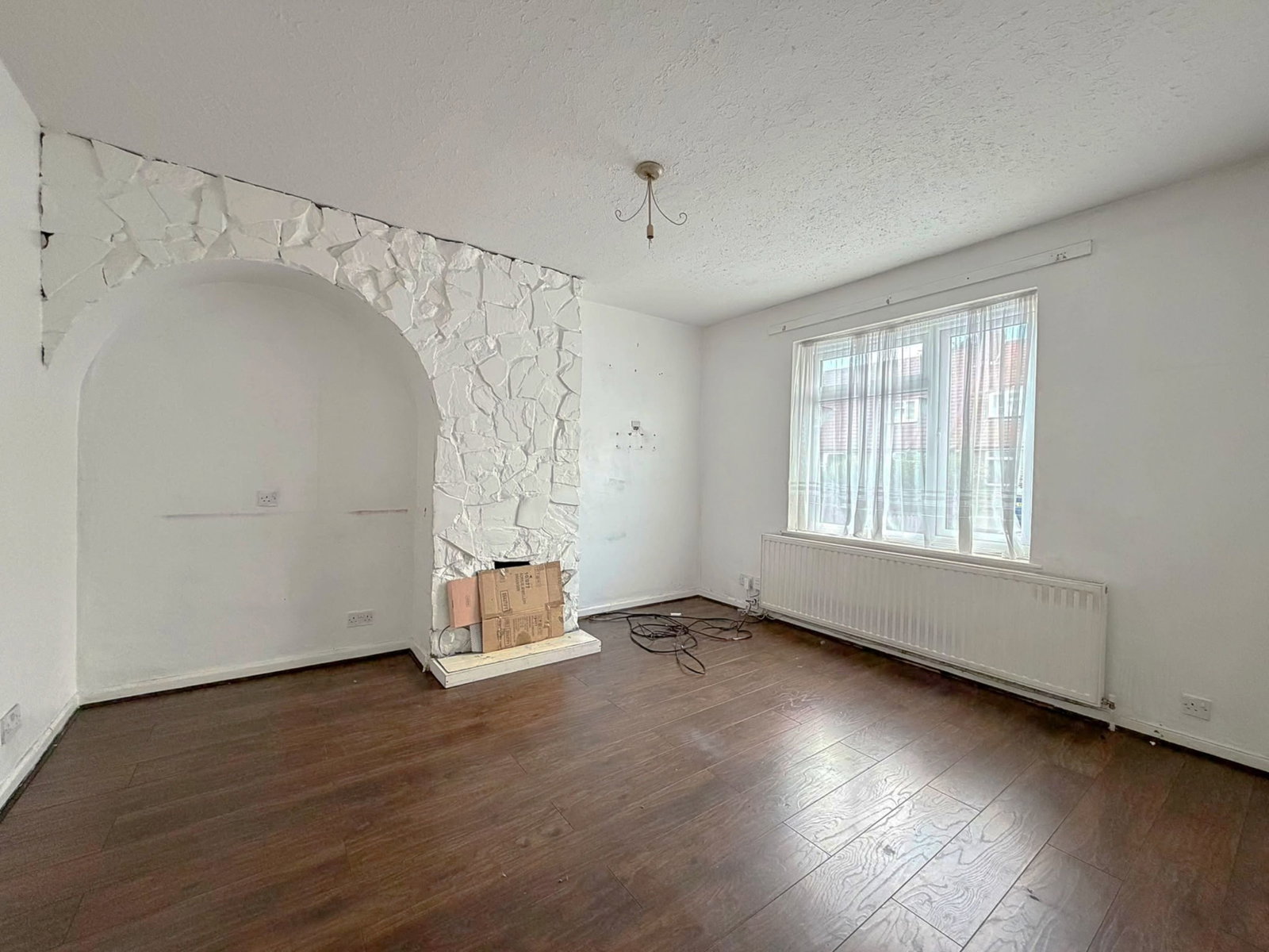 Terraced House for sale in Dagenham, 17 Neville Road, Dagenham, RM8 3QS