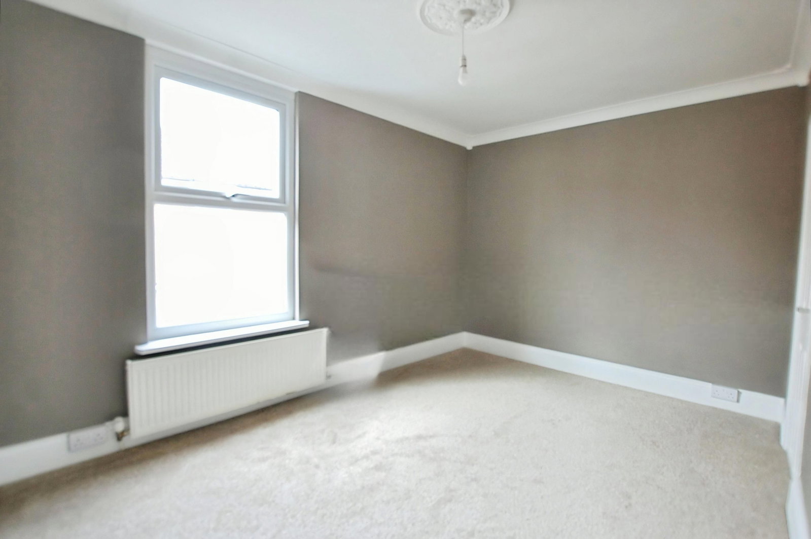 Terraced House for sale in Gloucester, Wellesley Street, Gloucester, GL1 4QP